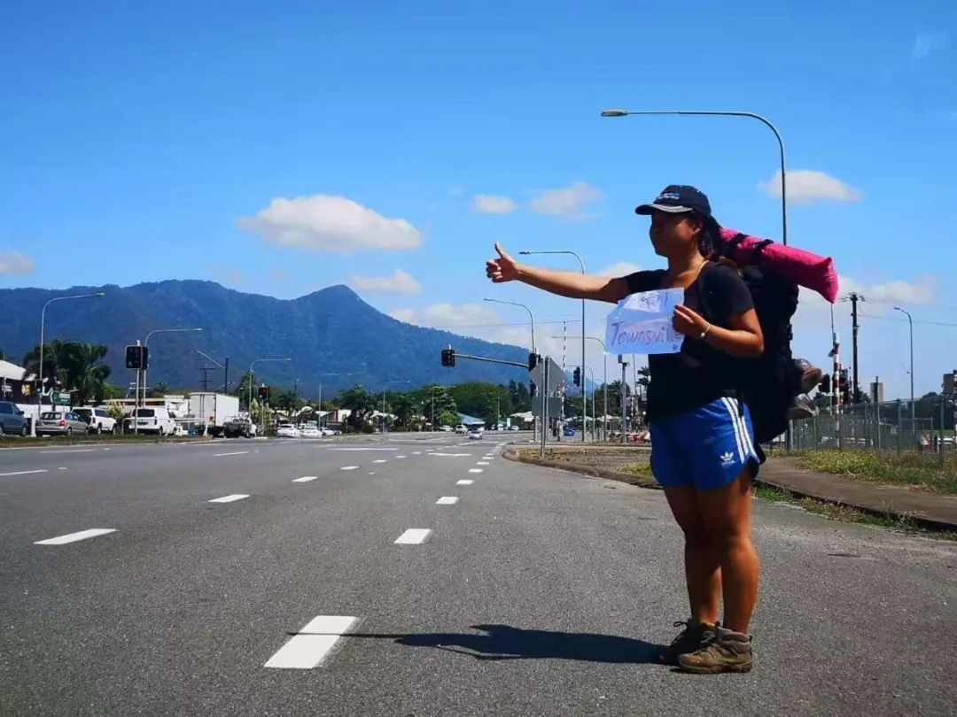 后背包客时代 | 上天下海，爬遍群山跳过水，我在追寻25岁的限定美好