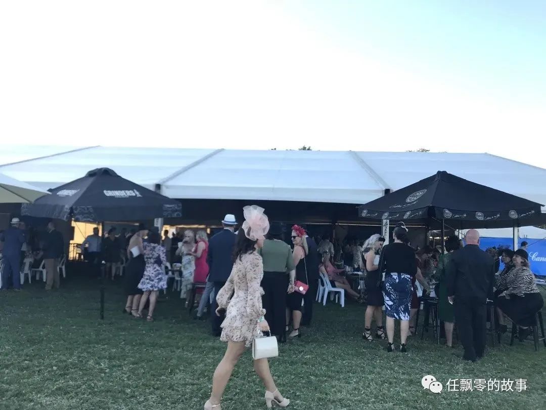 我不是警察，但可以check 你的ID—Townsville赛马场卖酒