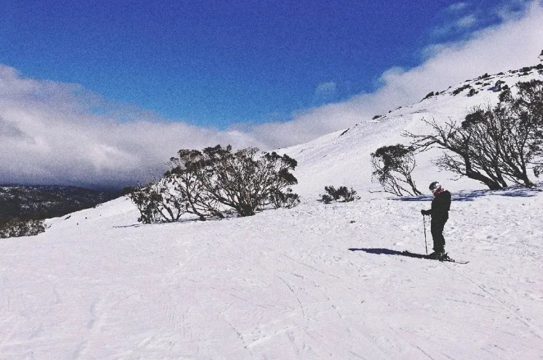 雪山小镇待上3个月，到底值不值得？1.0