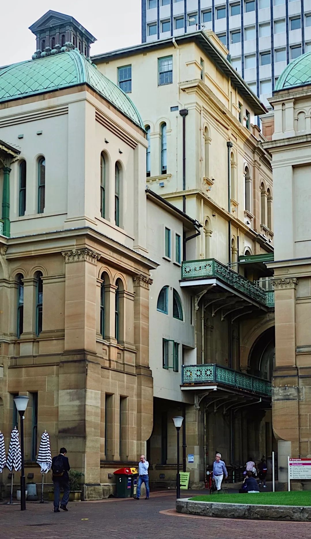 VERY METROPOLIS | WAlKING IN SYDNEY 行走在雪梨